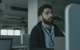 it worker at computer